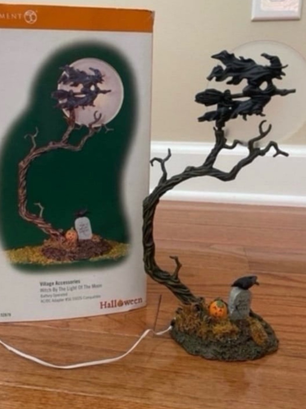 Department 56 Witch by the Light of the Moon Halloween Decor Collectible Dept 56